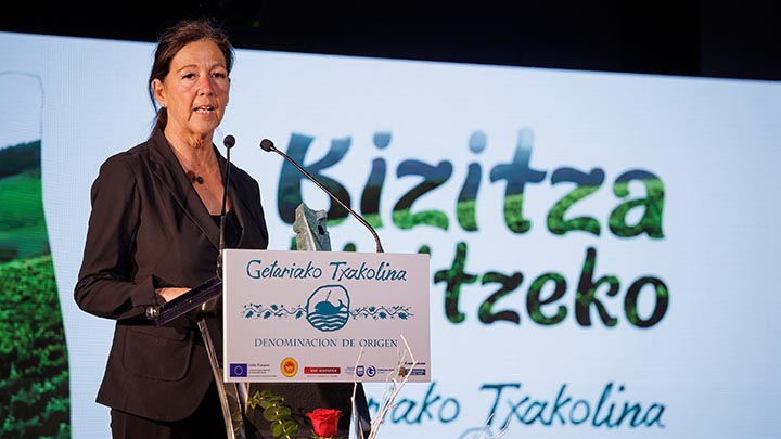 CEBANCek GETARIAKO TXAKOLINA JATORRIZKO IZENDAPENAREN SARIA JASO DU